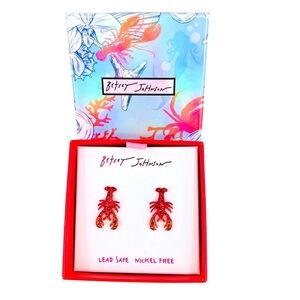 Betsey Johnson Lobster Stud Earrings Red Crystal NWT Gift Box Beachy Whimsical